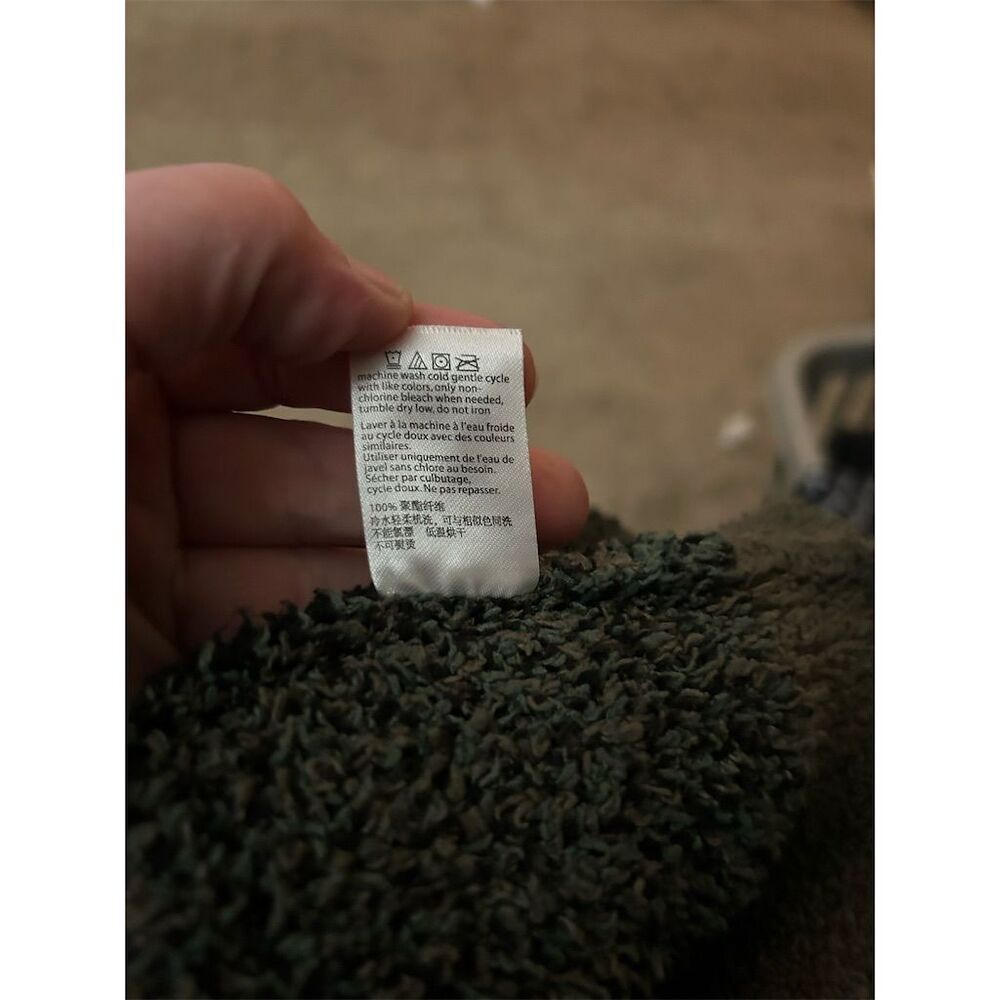Barefoot Dreams Women's XS Green Camo CozyChic Pullover Sweater - Picture 10 of 10